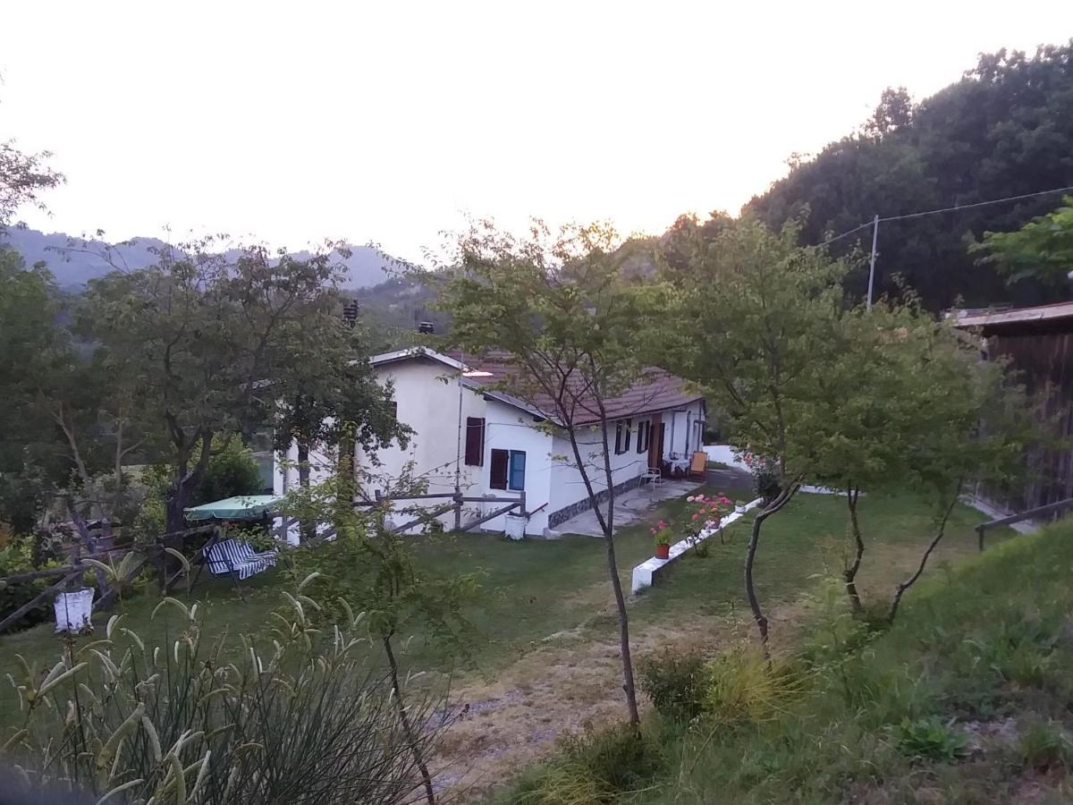 B&B La Casa Del Daino Millesimo Exterior foto